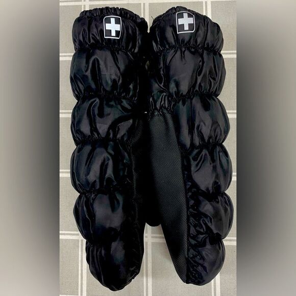 Puffer Mittens Fleece Lined Black Ski Gear Winter Outdoor Play Youth L / XL - Picture 3 of 5